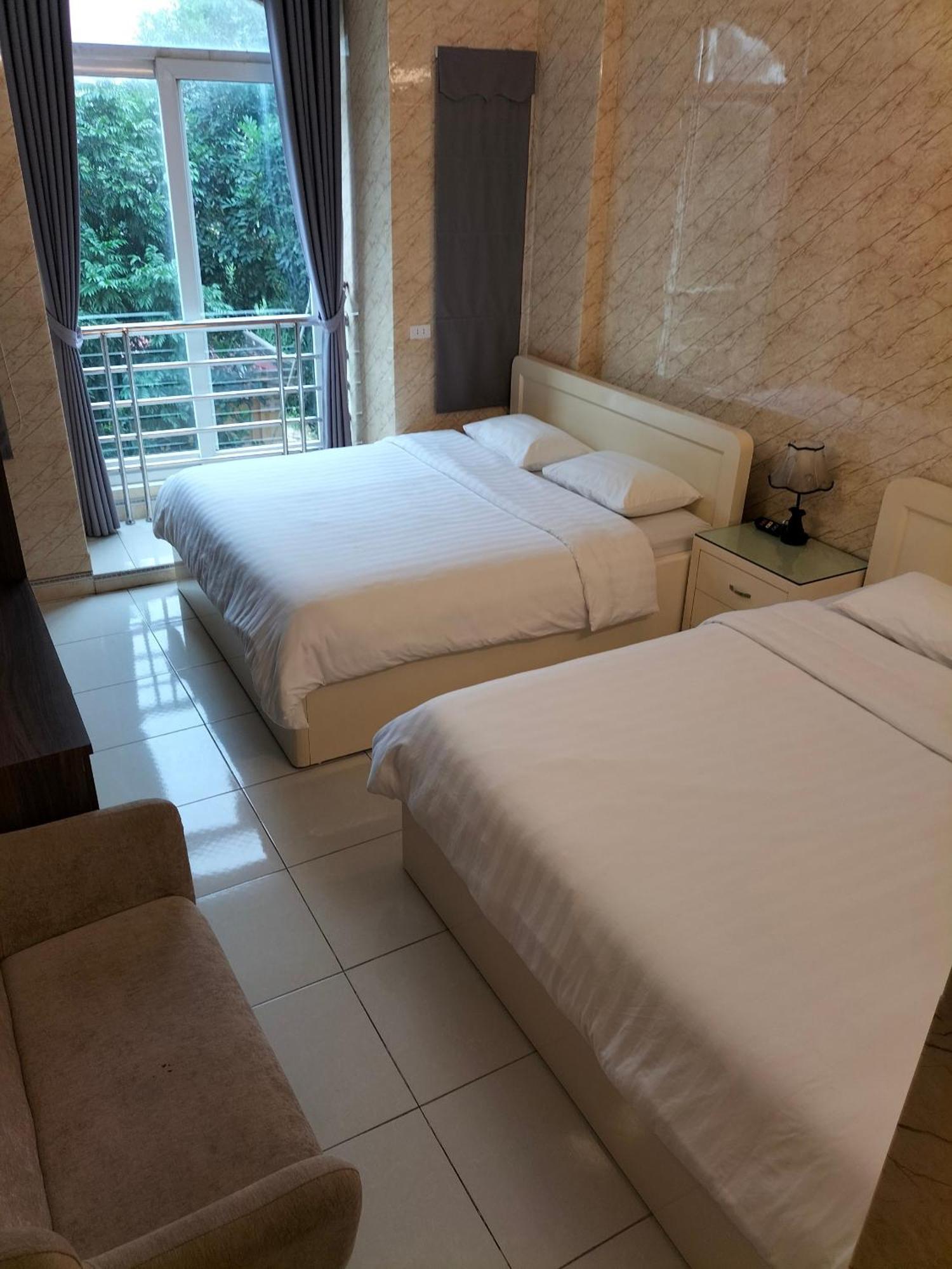 Roma Hotel Noi Bai airport Hanoi Esterno foto