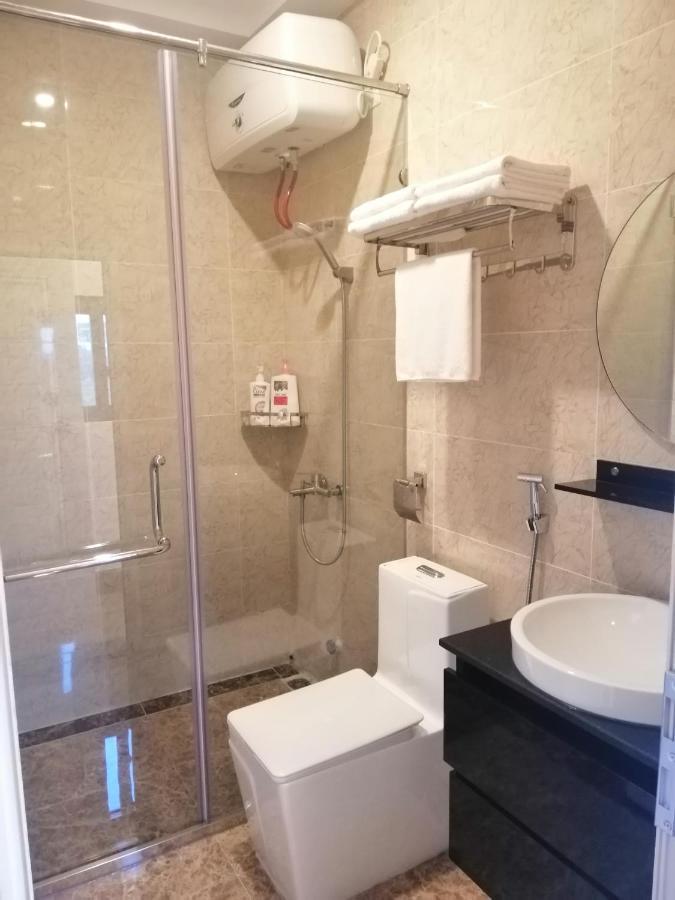 Roma Hotel Noi Bai airport Hanoi Esterno foto