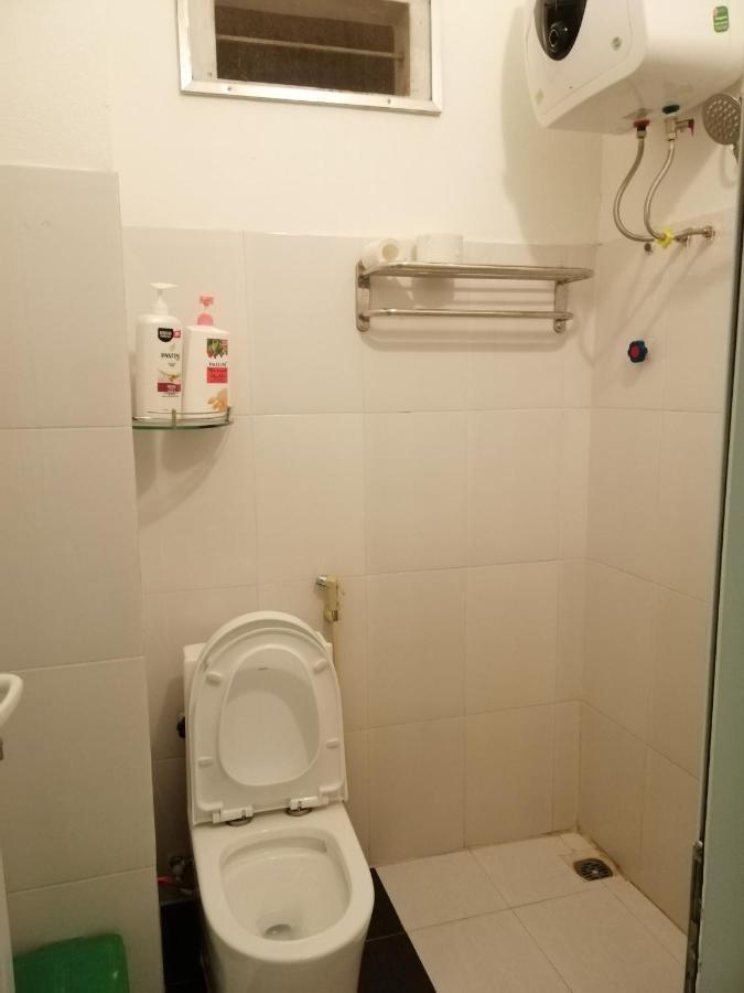 Roma Hotel Noi Bai airport Hanoi Esterno foto