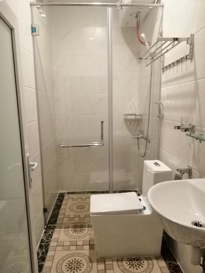Roma Hotel Noi Bai airport Hanoi Esterno foto