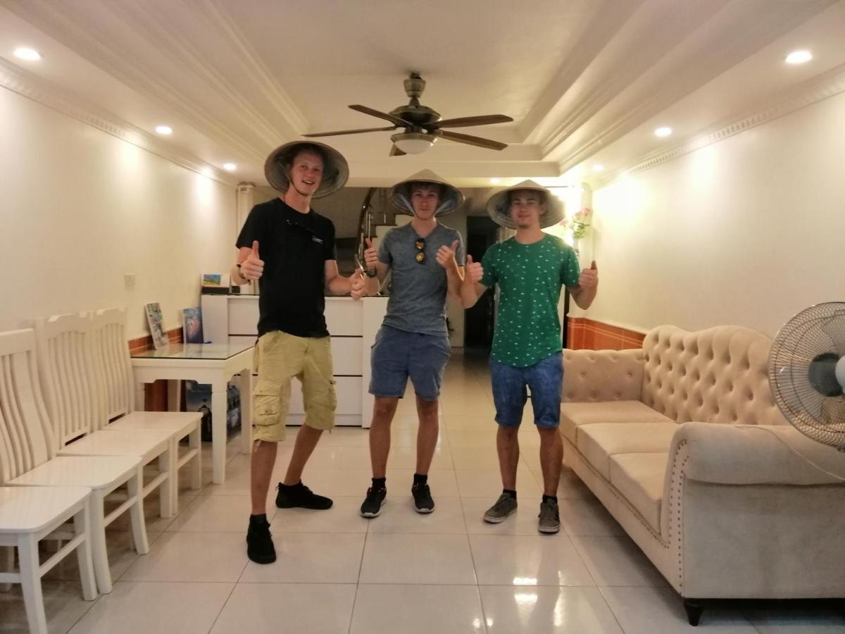 Roma Hotel Noi Bai airport Hanoi Esterno foto